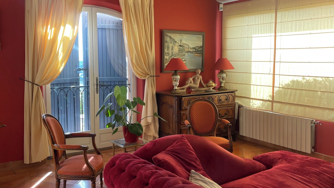 Photo of Livingroom in Saint-Hippolyte-le-Graveyron