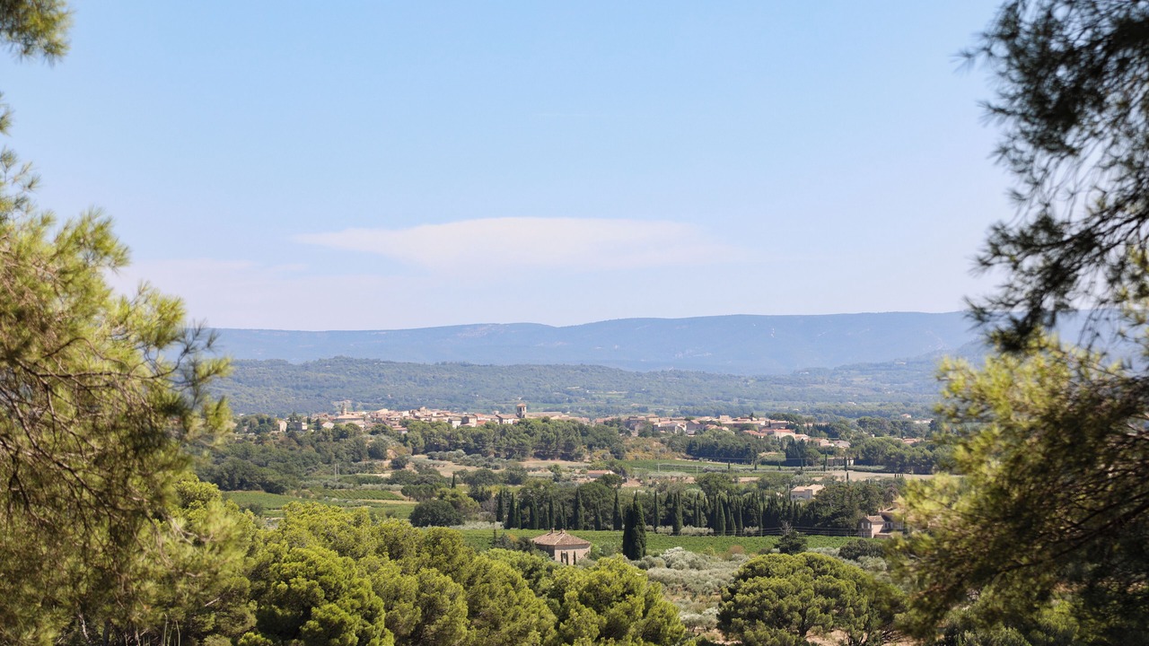Photo of Others in Saint-Hippolyte-le-Graveyron