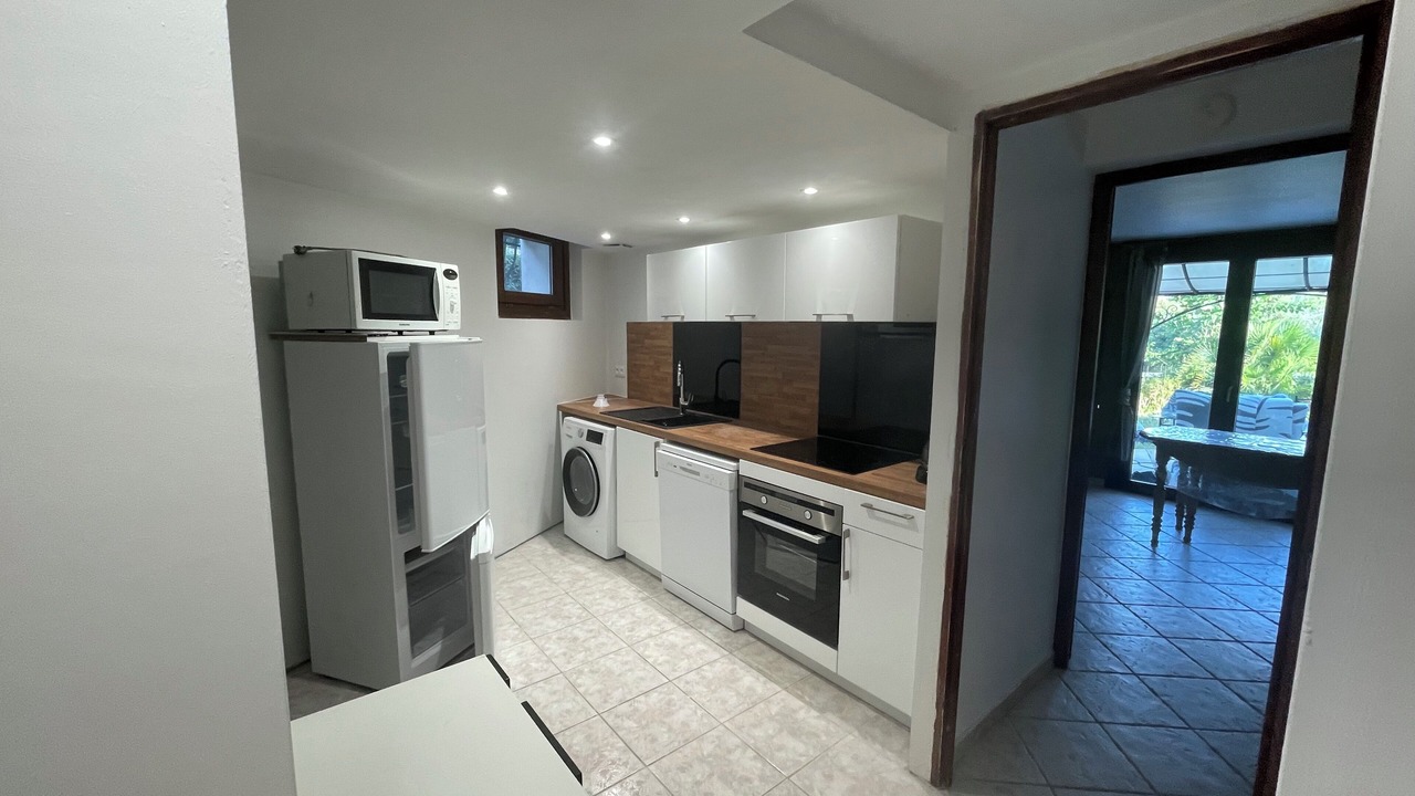 Photo of Kitchen in Pierrefeu-du-Var