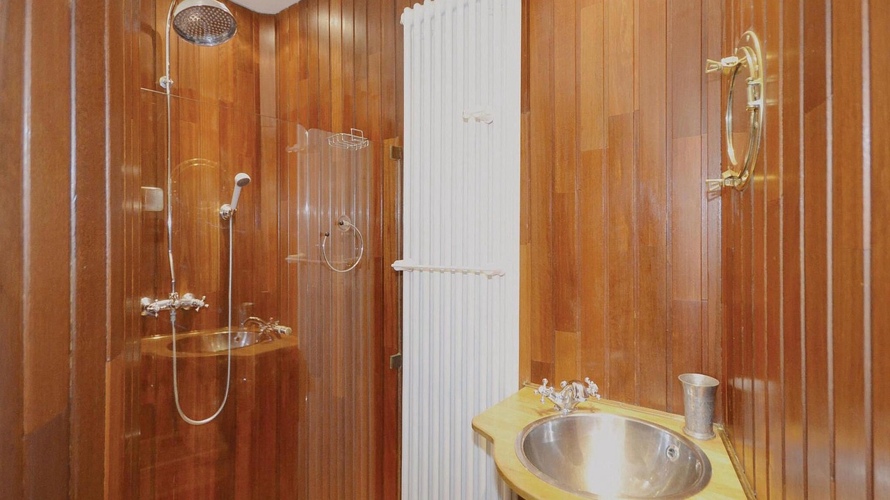 Photo of Bathroom in Venasque