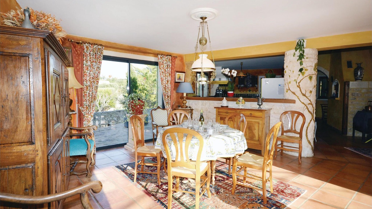 Photo of Bedroom in Venasque