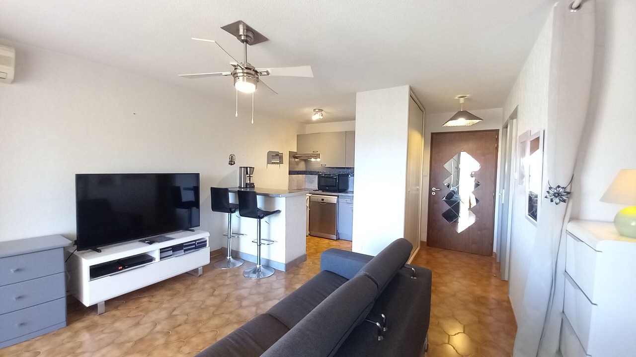 Photo of Livingroom in Miramar