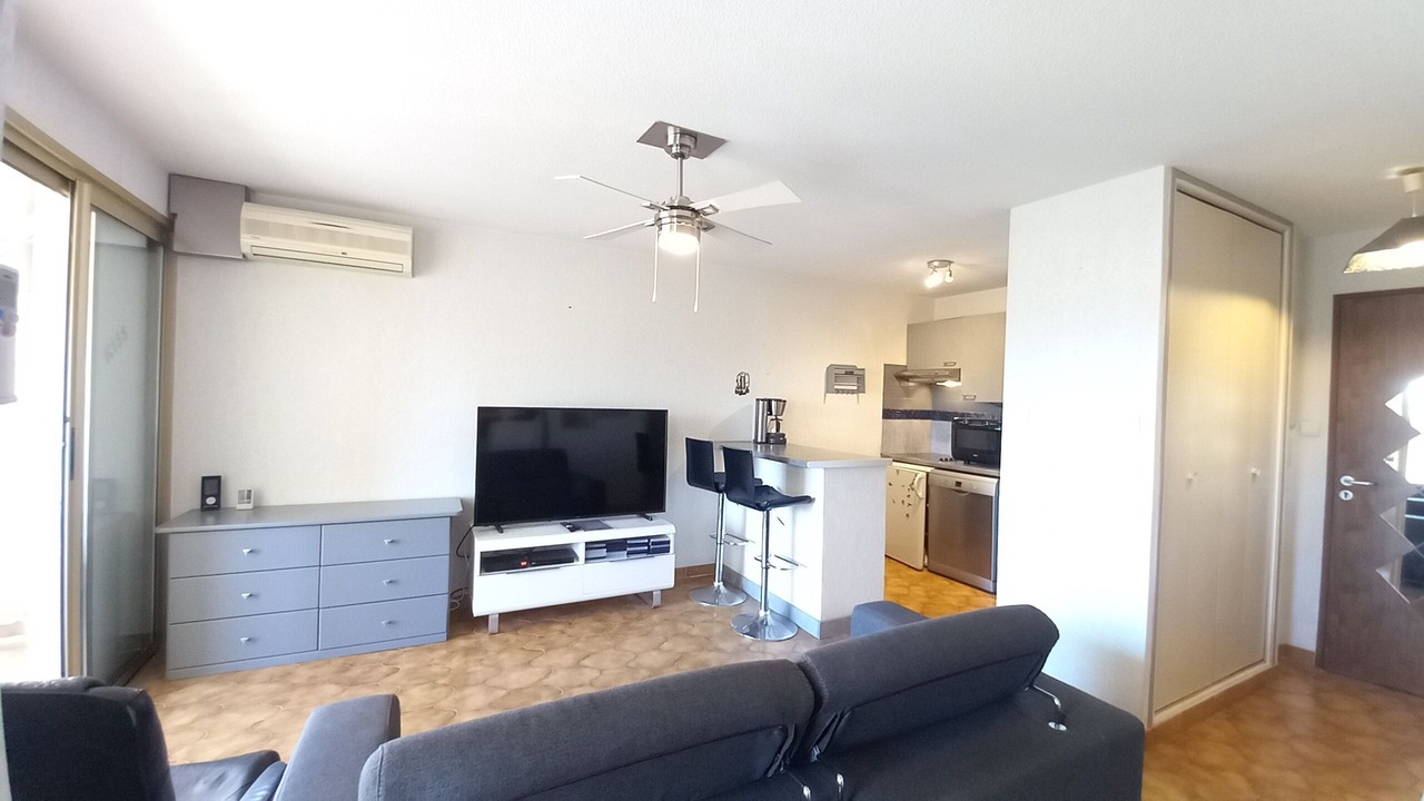 Photo of Livingroom in Miramar