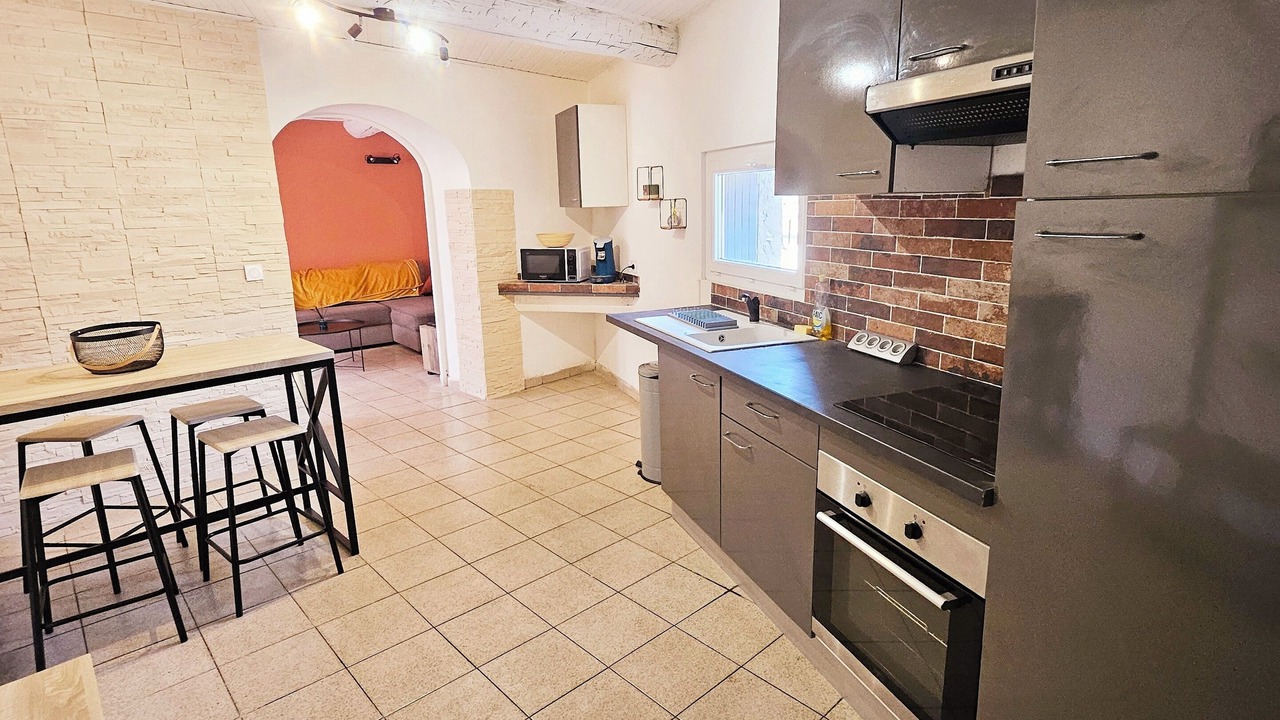 Photo of Kitchen in Caumont-sur-Durance