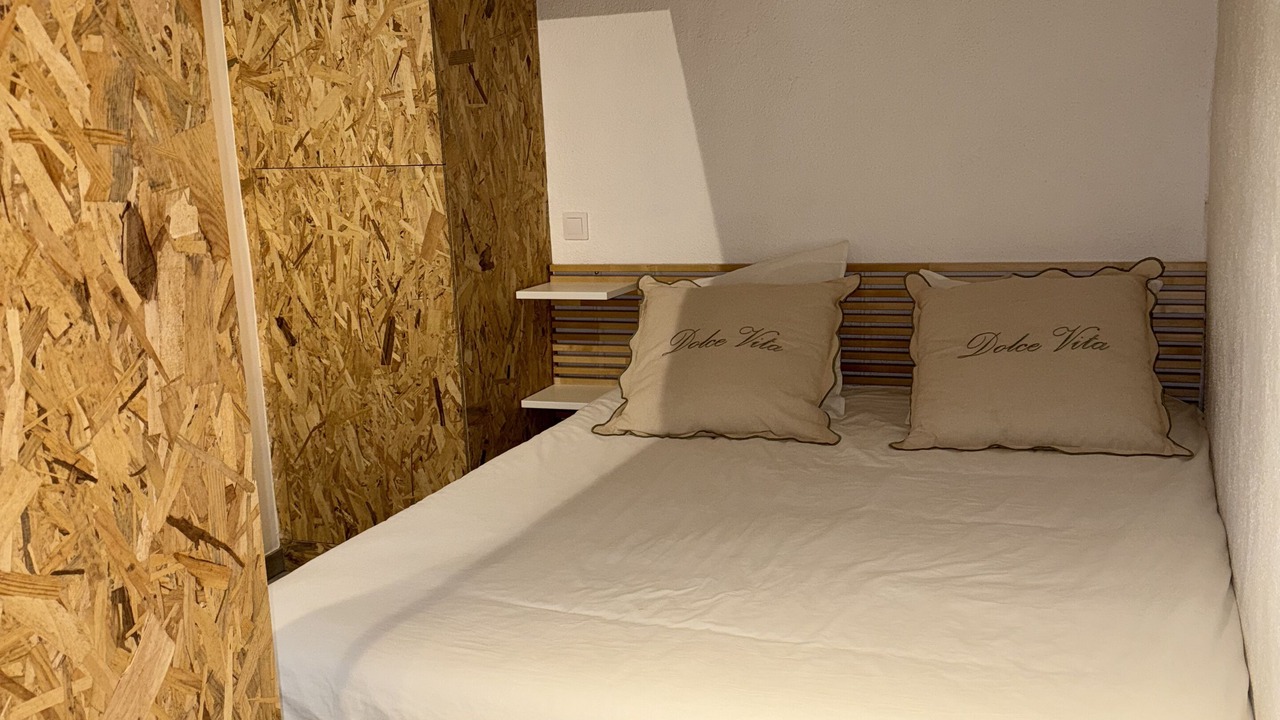 Photo of Bedroom in Les Baumettes