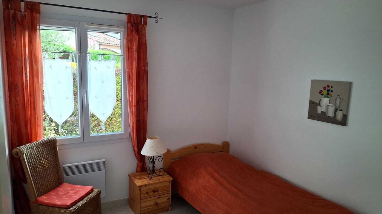 Photo of Bedroom in Pierrevert