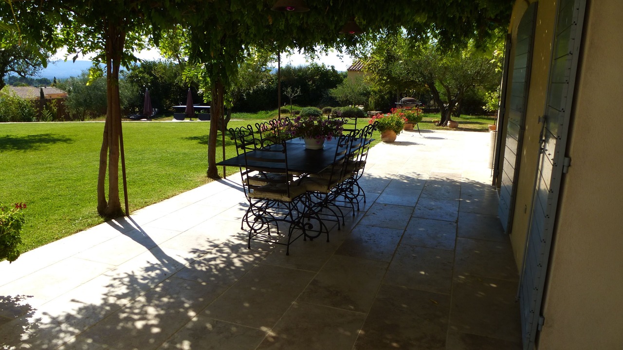 Photo of Outdoor in Pertuis