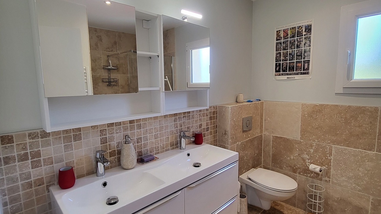 Photo of Bathroom in Le Thor