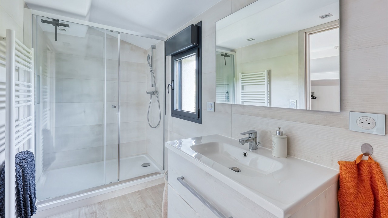 Photo of Bathroom in Saint-Maximin-la-Sainte-Baume
