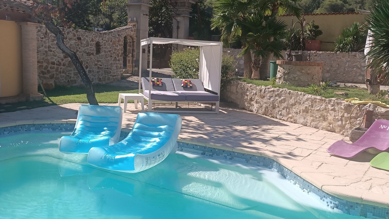 Photo of Outdoor in Gemenos