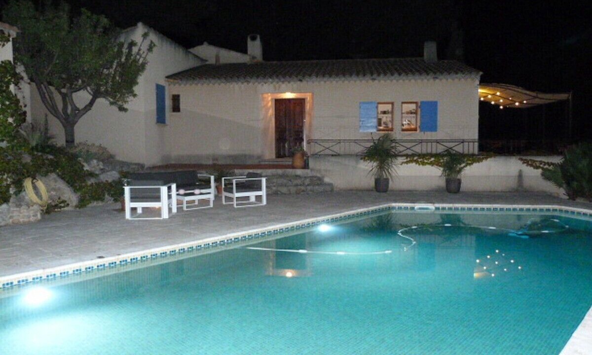 Photo of Outdoor in Saint-Marc-Jaumegarde