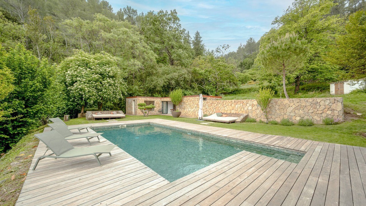 Photo of Outdoor in Sollies-Ville