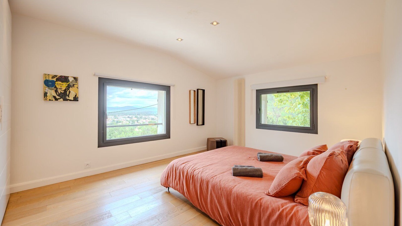 Photo of Bedroom in Sollies-Ville