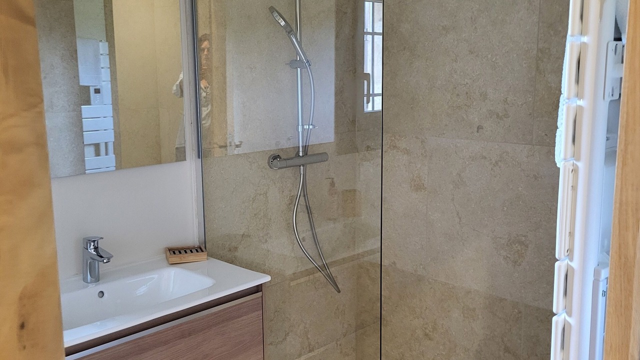 Photo of Bathroom in Carpentras