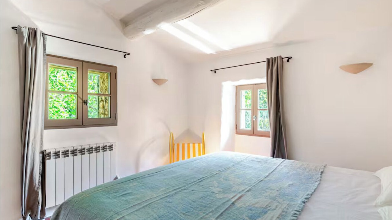 Photo of Bedroom in Bonnieux