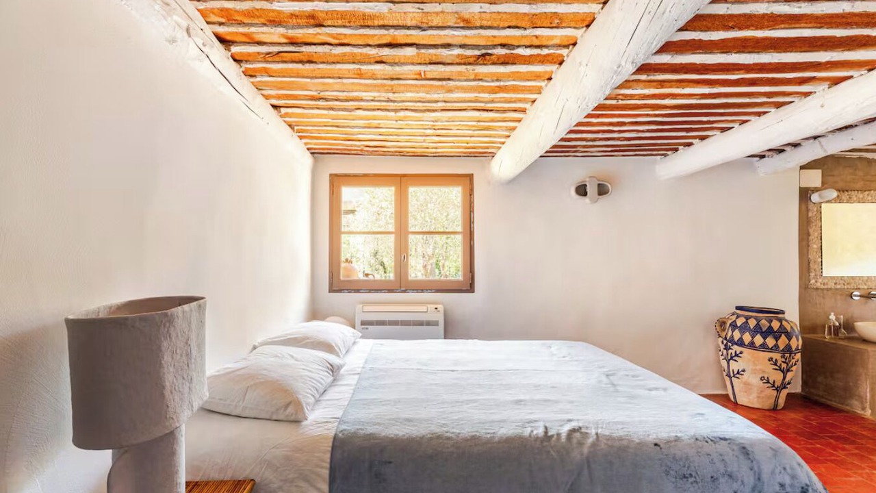Photo of Bedroom in Bonnieux