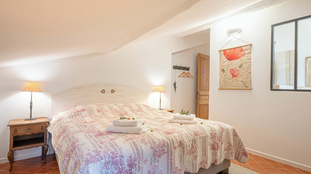 Photo of Bedroom in Roussillon