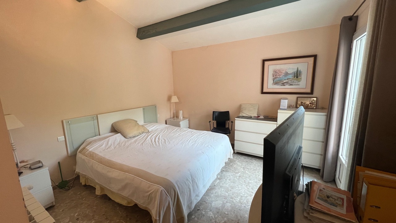 Photo of Bedroom in Chateauneuf-de-Gadagne