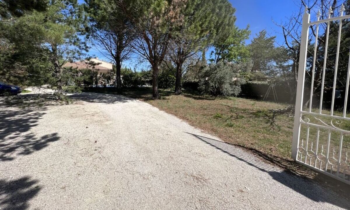 Photo of Outdoor in Chateauneuf-de-Gadagne