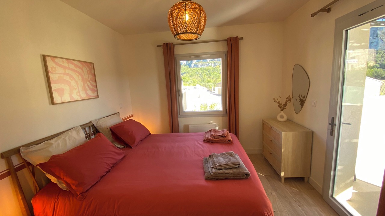 Photo of Bedroom in Lioux