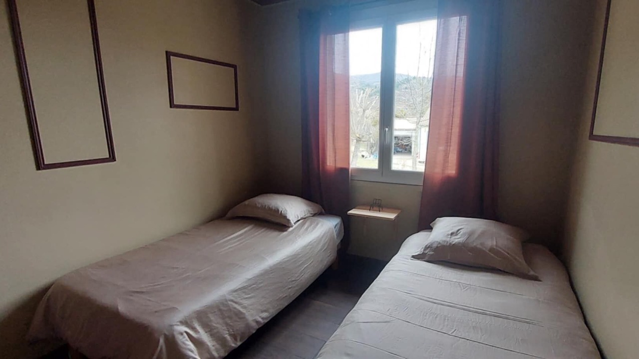 Photo of Bedroom in Les Omergues