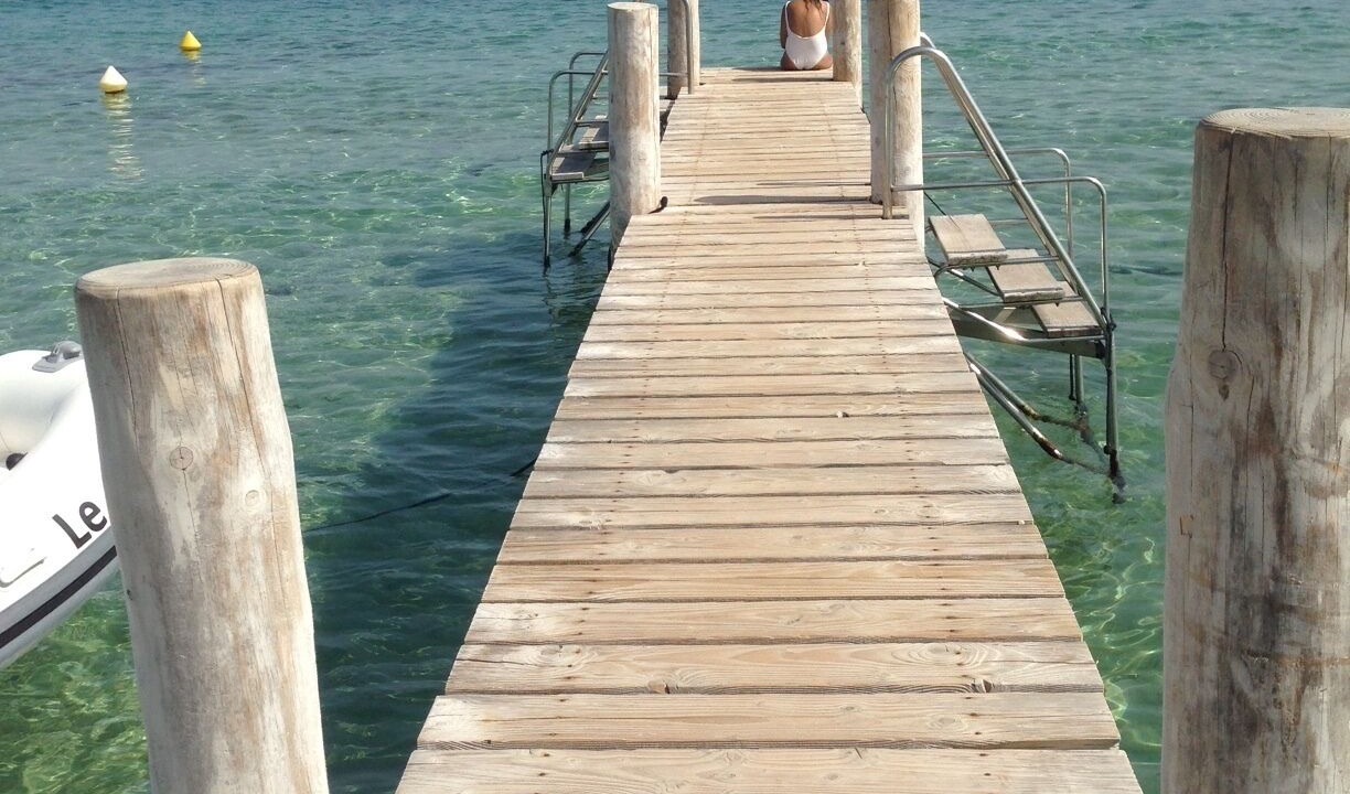 Photo of Others in La Mole