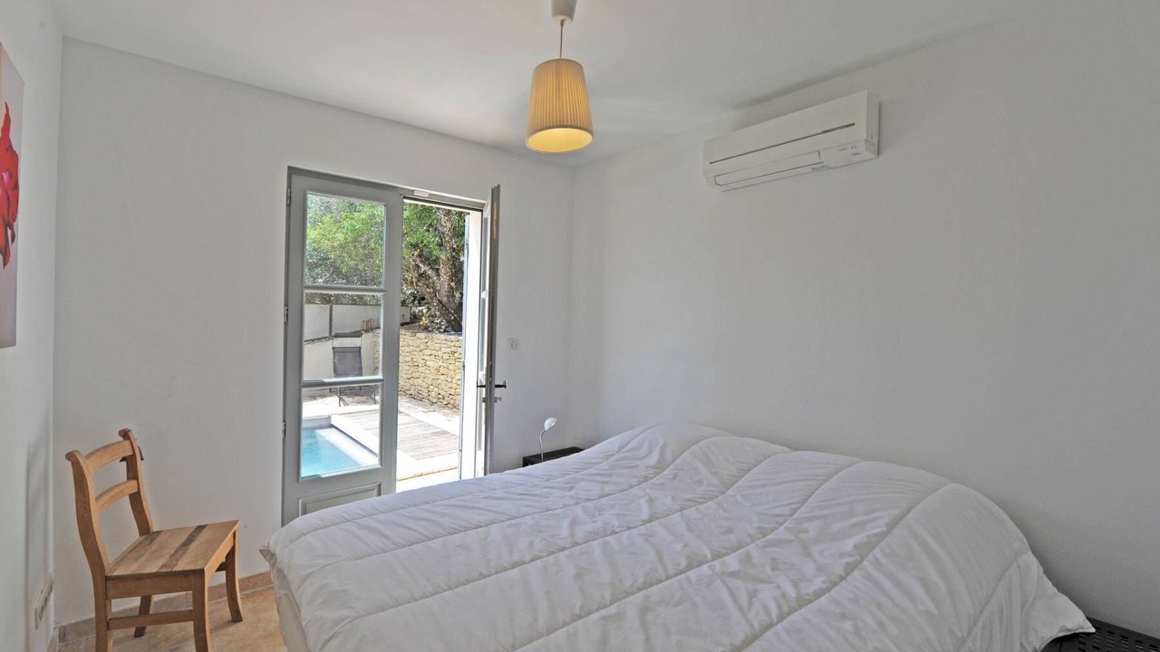 Photo of Bedroom in Lioux