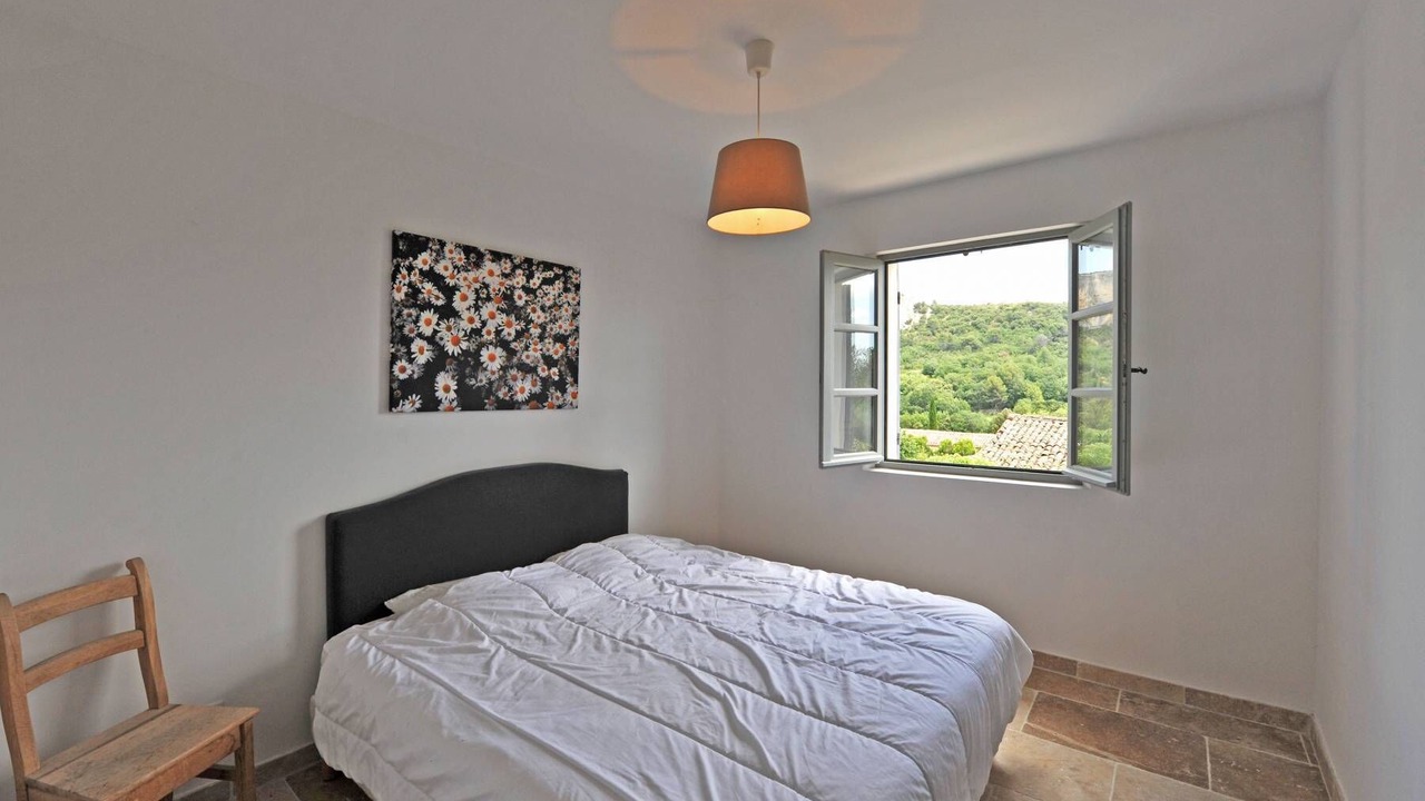 Photo of Bedroom in Lioux