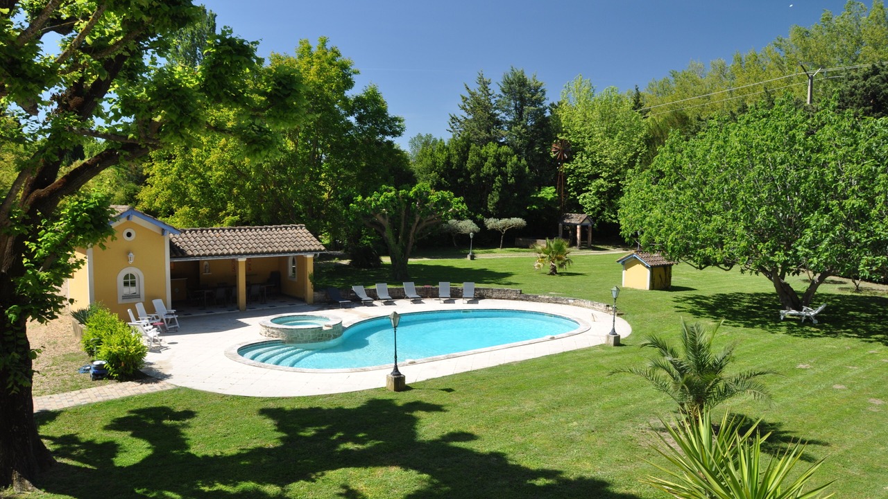 Photo of Outdoor in Entraigues-sur-la-Sorgue