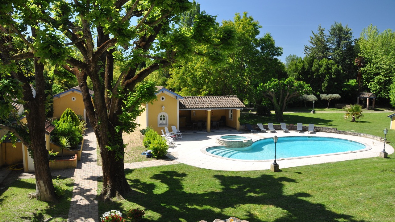 Photo of Outdoor in Entraigues-sur-la-Sorgue