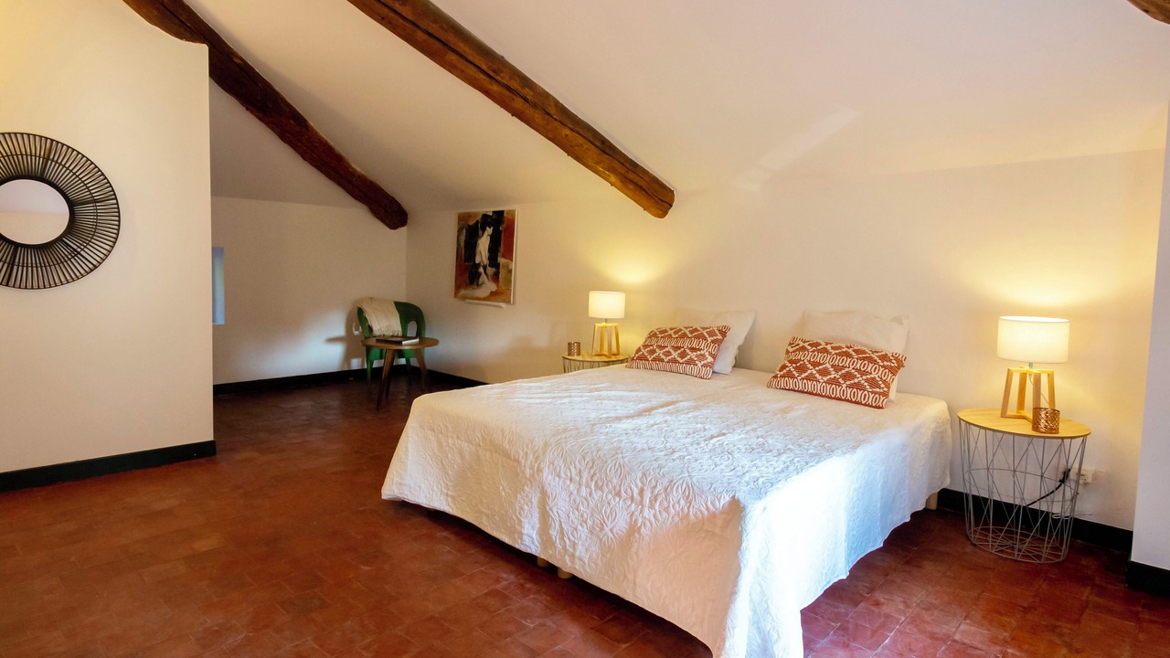 Photo of Bedroom in Entraigues-sur-la-Sorgue