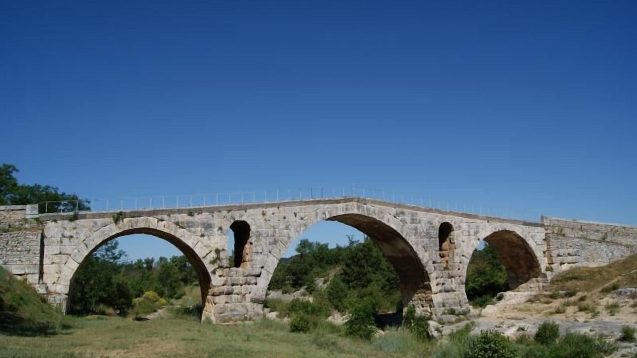 Photo of Others in Gargas