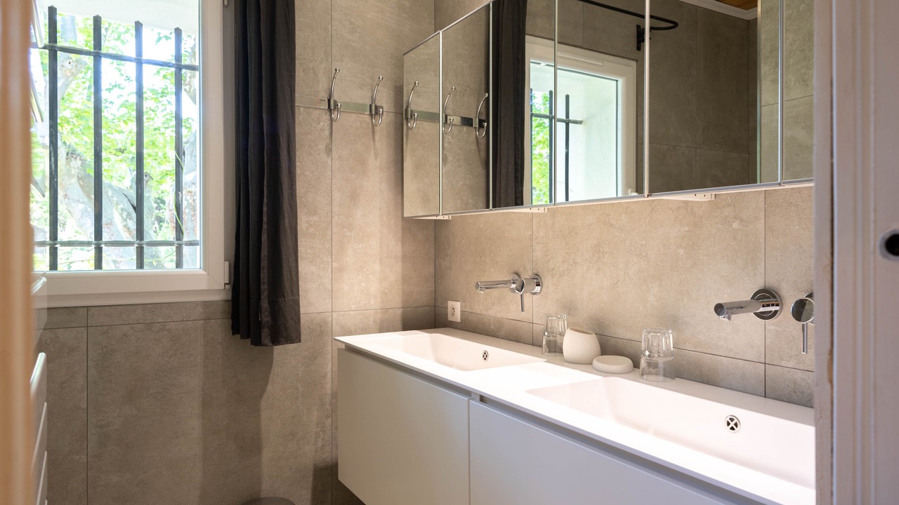 Photo of Bathroom in Cabannes