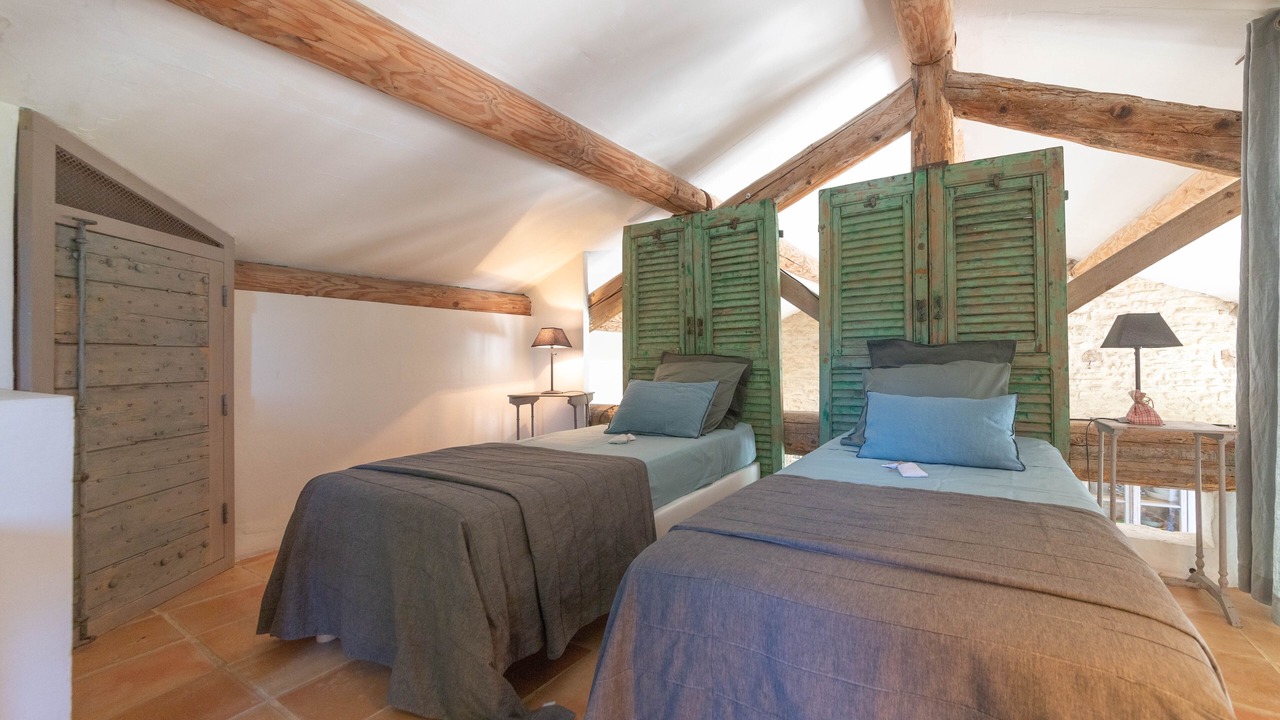 Photo of Bedroom in L'Isle-sur-la-Sorgue