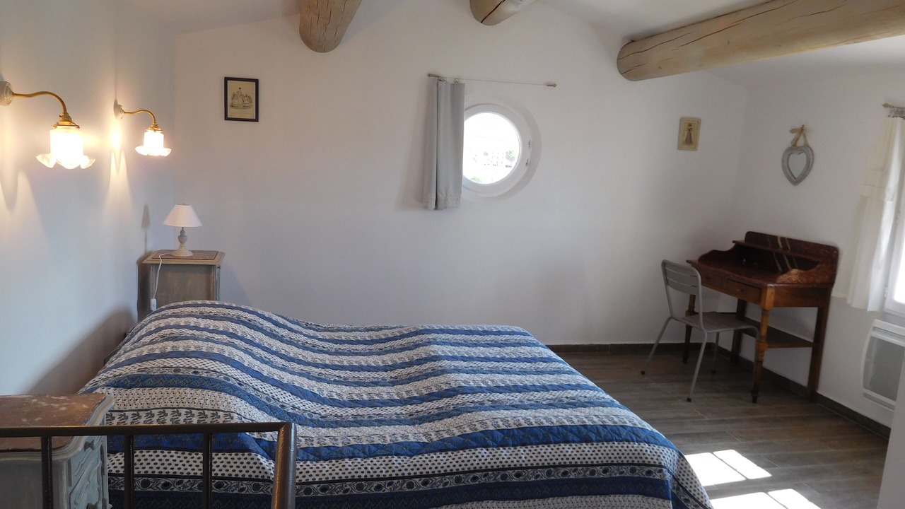 Photo of Bedroom in Saint-Saturnin-les-Apt