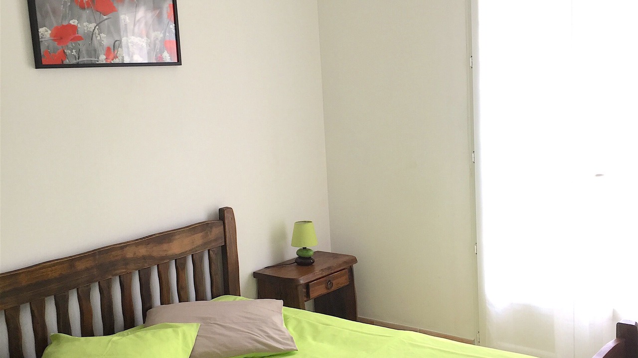 Photo of Bedroom in Rochefort-du-Gard