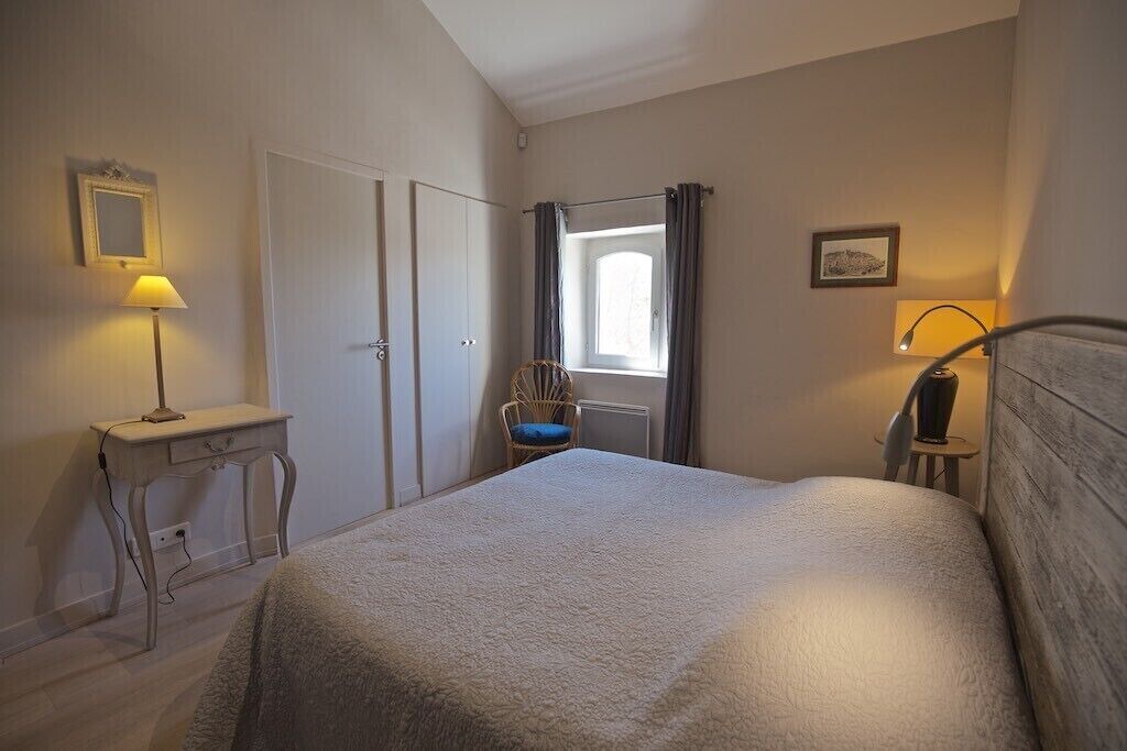 Photo of Bedroom in Gordes