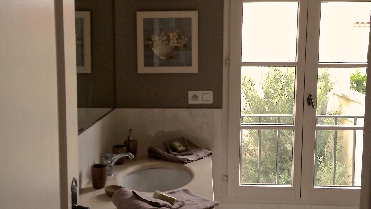 Photo of Bathroom in St.-Remy-de-Provence