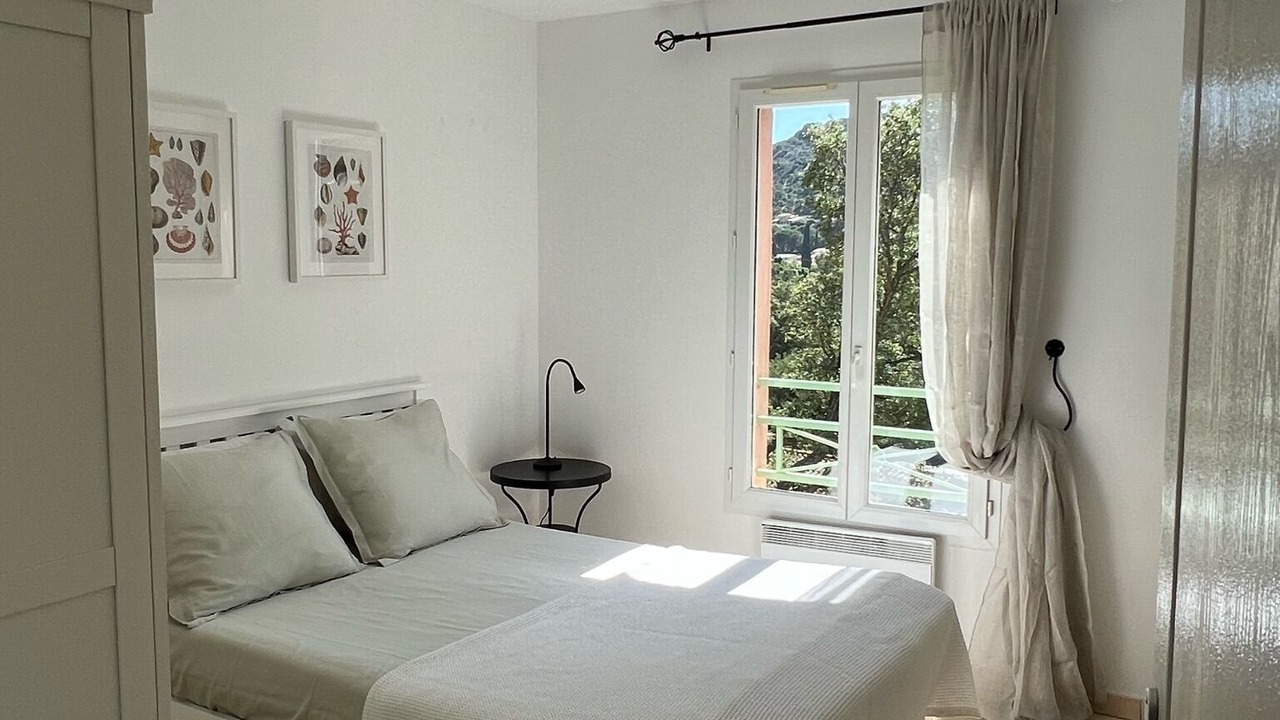 Photo of Bedroom in Rayol-Canadel-sur-Mer