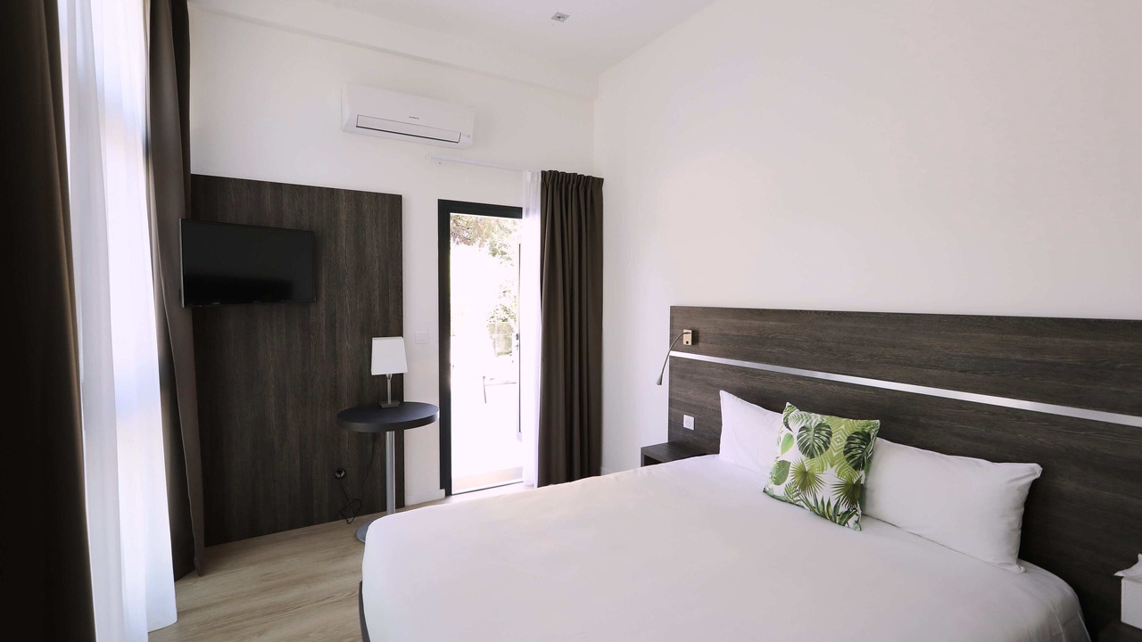 Photo of Bedroom in La Penne-sur-Huveaune