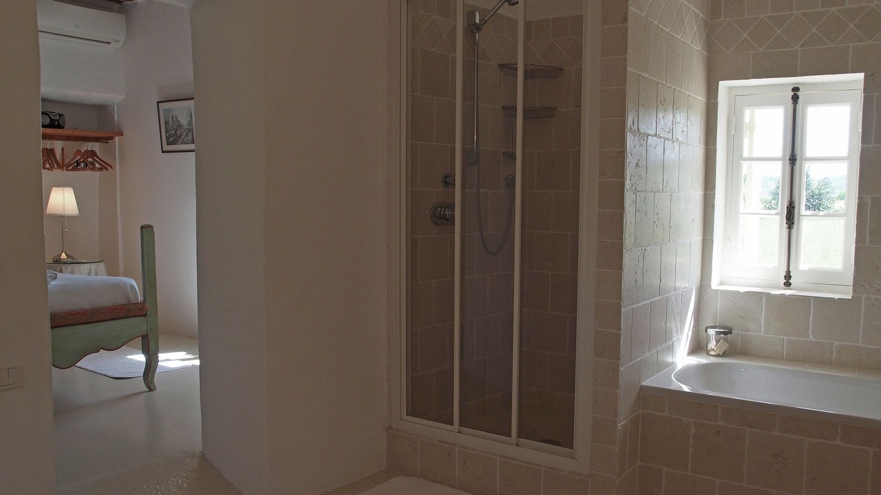 Photo of Bathroom in Oppede