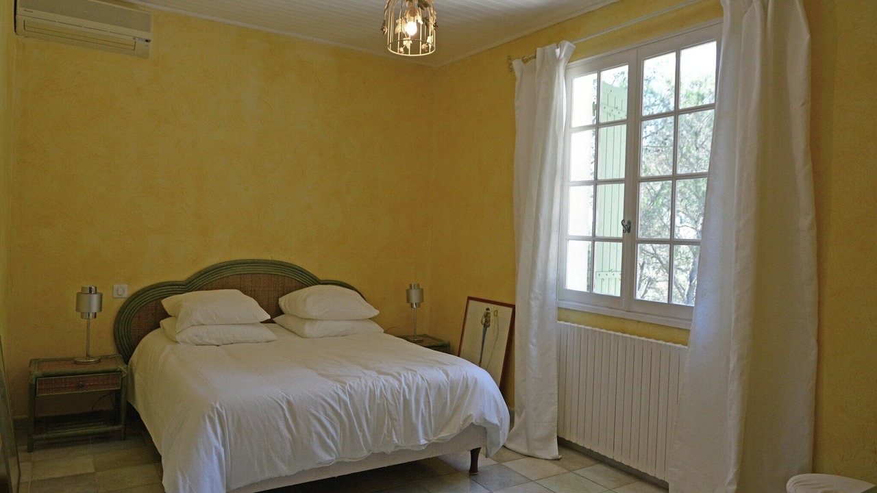 Photo of Others in Beaucaire