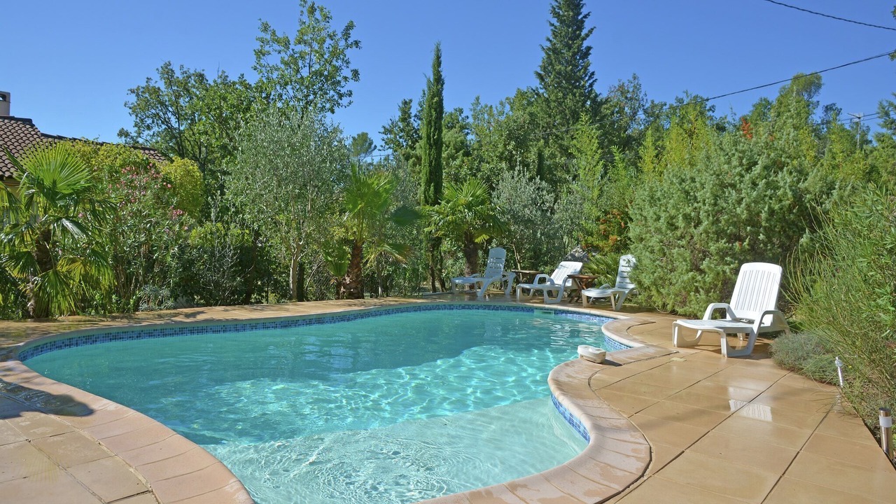 Photo of Outdoor in Gareoult