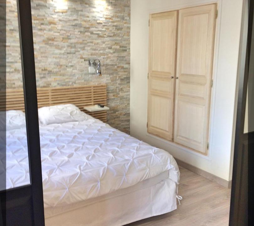 Photo of Bedroom in Les Grands Carmes
