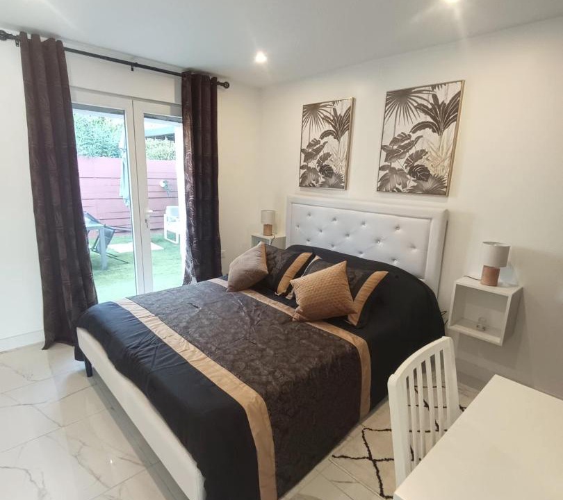 Photo of Bedroom in Morieres-les-Avignon