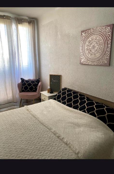 Photo of Bedroom in Saint-Victoret