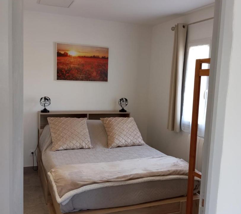 Photo of Bedroom in Entraigues-sur-la-Sorgue