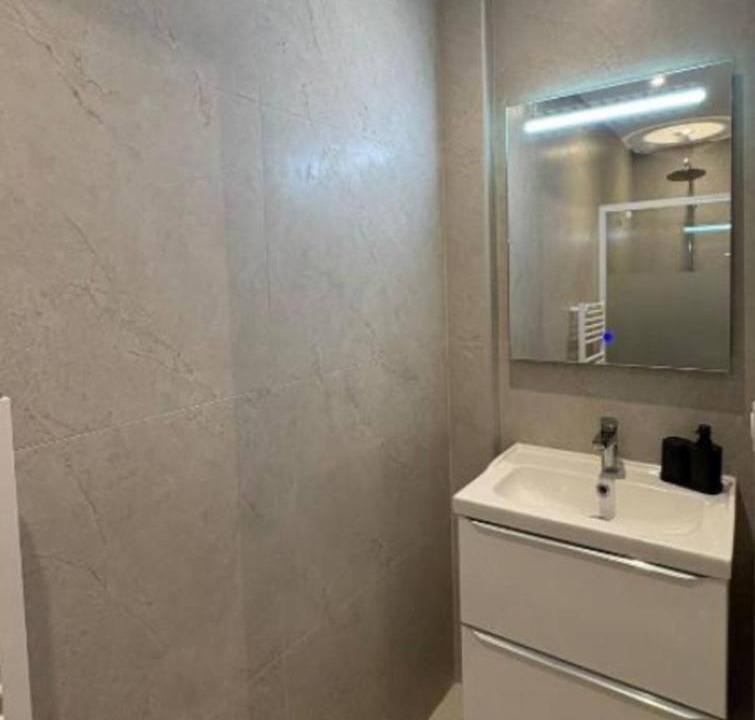 Photo of Bathroom in Beaucaire