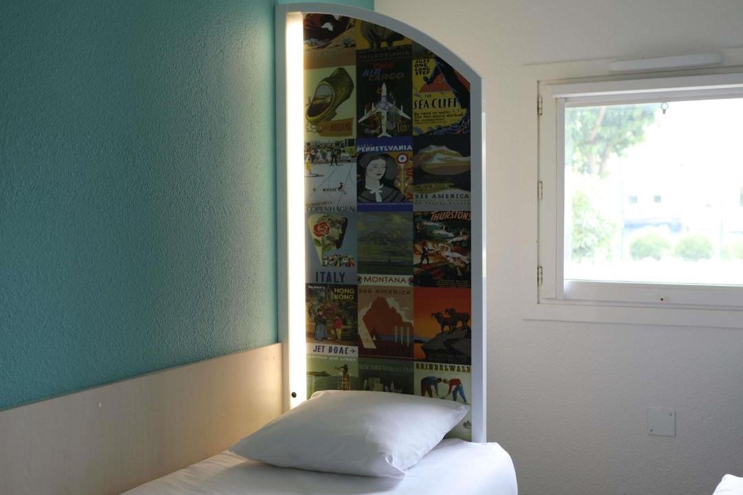 Photo of Bedroom in Orange