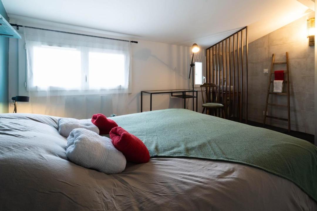 Photo of Bedroom in Velaux